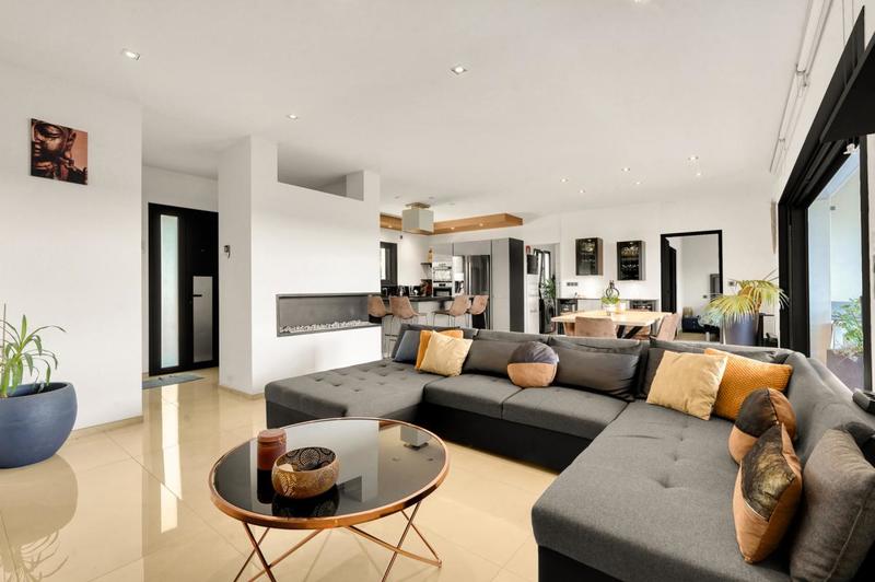 Villa - 140 m² - 5 pièces