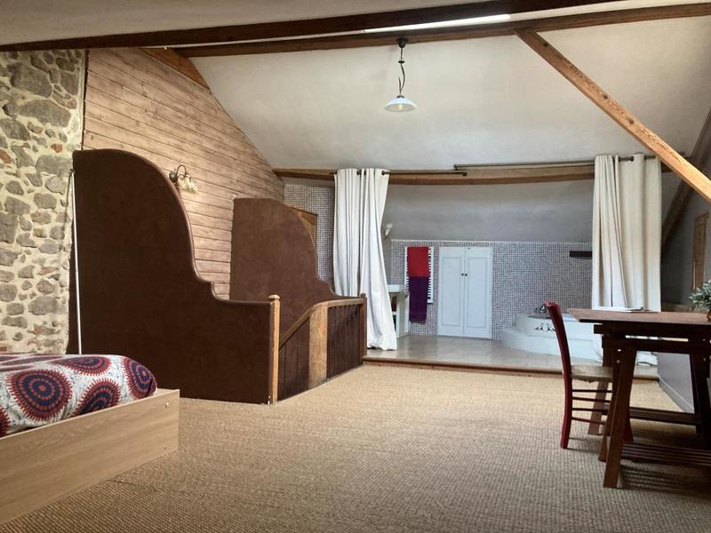 Maison - 200 m² - 7 pièces