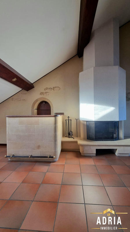 Appartement - 95 m² - 4 pièces