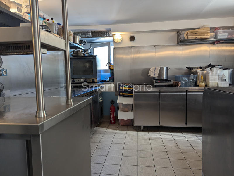 Fonds de commerce - Magasins - 44 m²