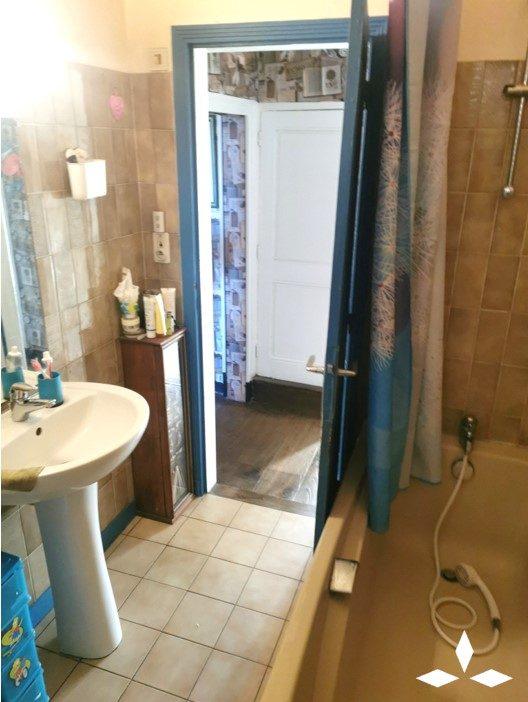 Maison traditionnelle - 175 m² - 6 pièces