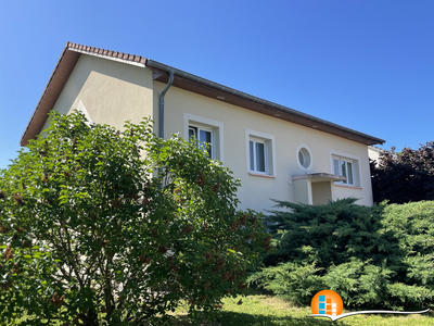 Maison - 113 m² - 6 pièces