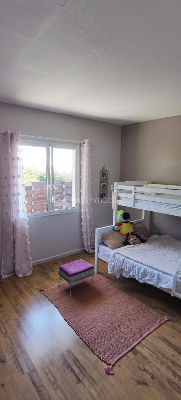 Villa - 267 m² - 8 pièces