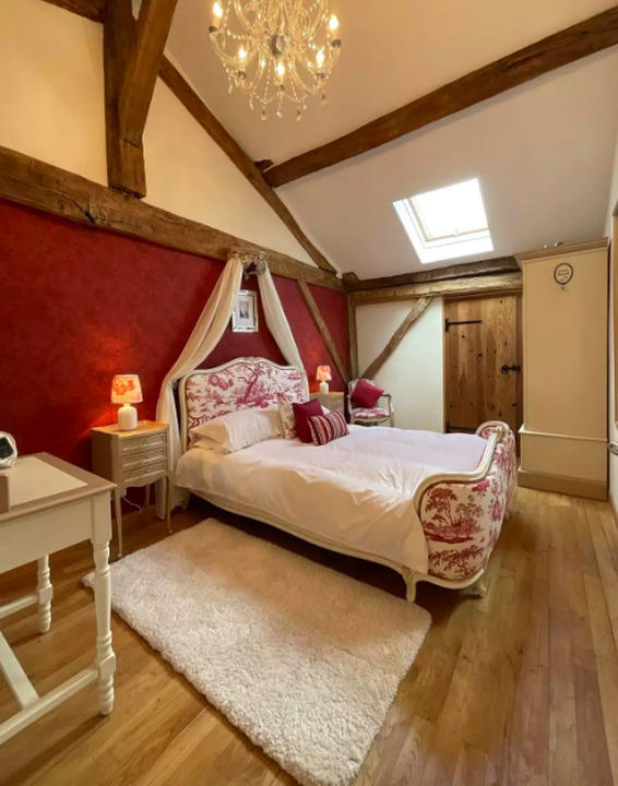 Maison - 231 m² - 8 pièces