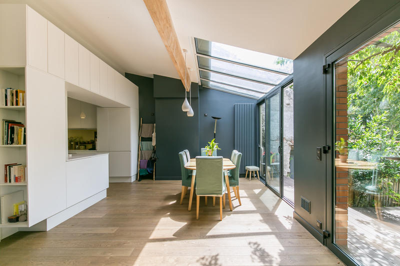 Maison - 220 m² - 8 pièces