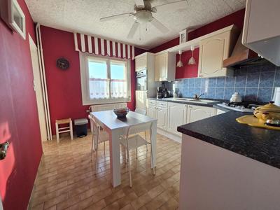 Maison - 82 m² - 5 pièces