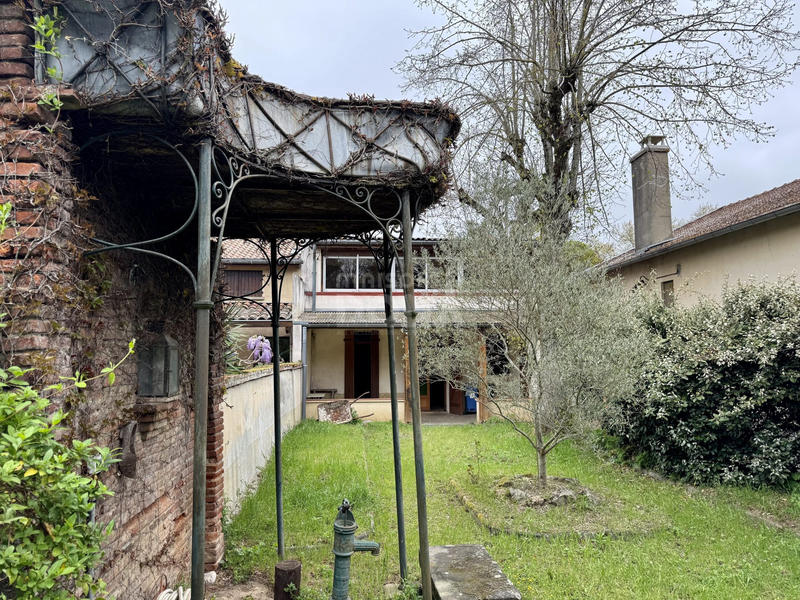 Maison ancienne - 135 m² - 6 pièces