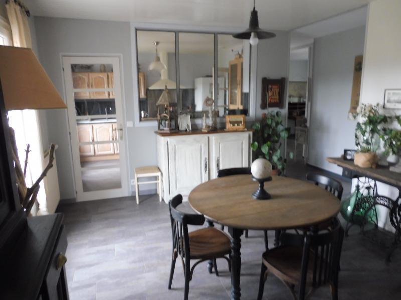 Maison - 111 m² - 6 pièces