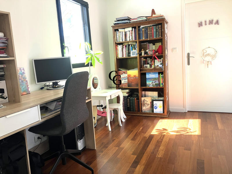 Maison - 101 m² - 4 pièces