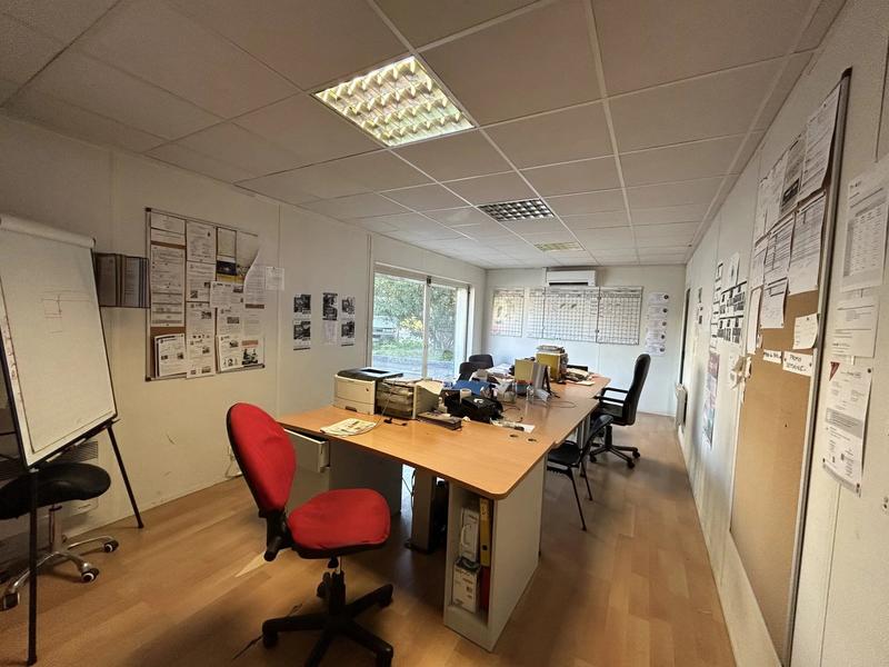 Local commercial - 103 m² - 3 pièces