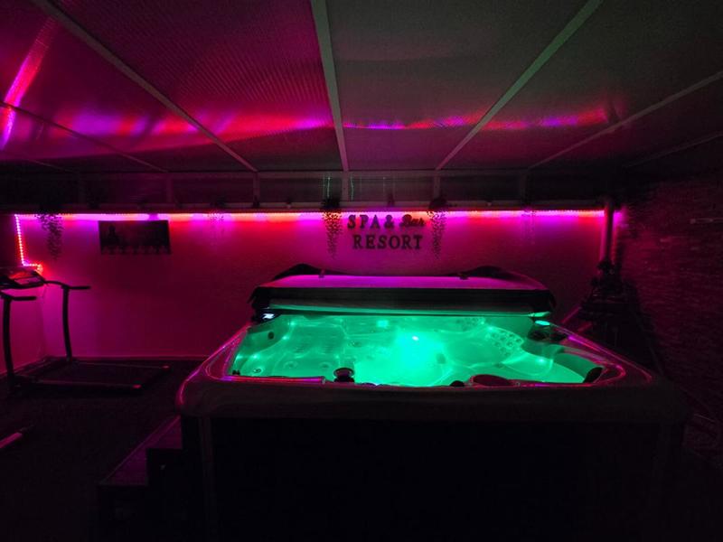 Maison - 268 m² - 10 pièces