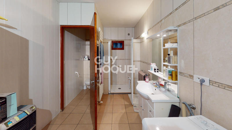 Maison - 187 m² - 5 pièces