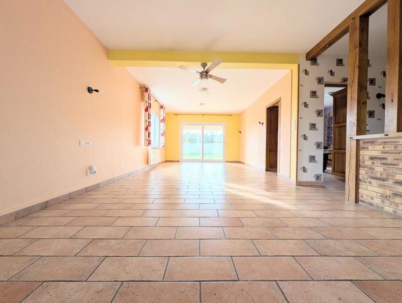 Maison - 208 m² - 8 pièces