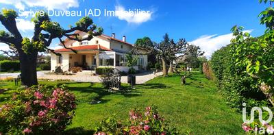 Maison - 166 m² - 7 pièces