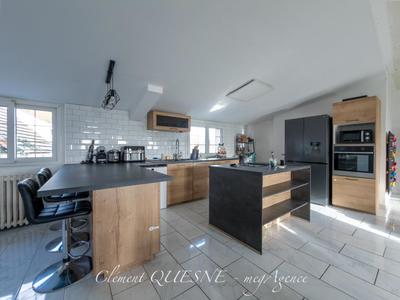 Maison - 161 m² - 5 pièces