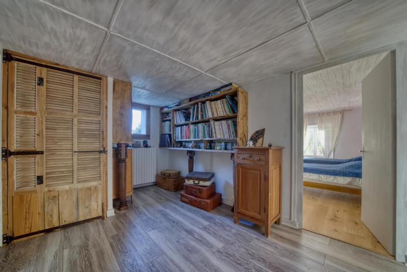 Demeure - 340 m² - 14 pièces