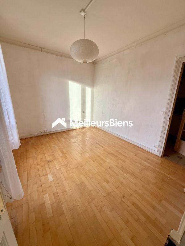 Maison - 84 m² - 5 pièces