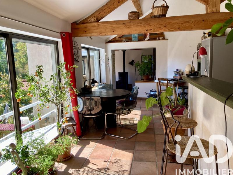 Maison - 425 m² - 11 pièces