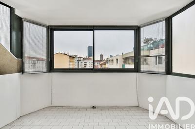 Studio - 37 m² - 1 pièce