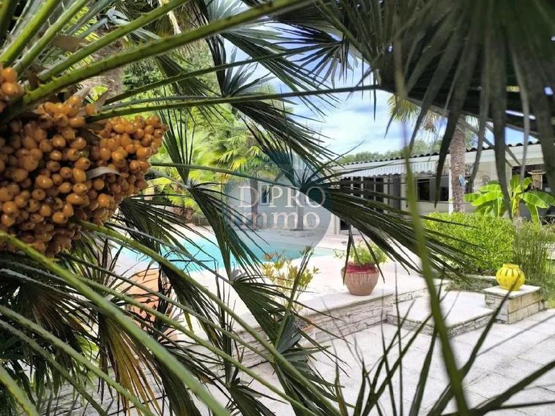 Maison - 144 m² - 5 pièces