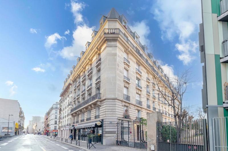 Appartement ancien - 57 m² - 3 pièces