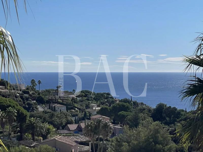 Villa - 400 m² - 11 pièces