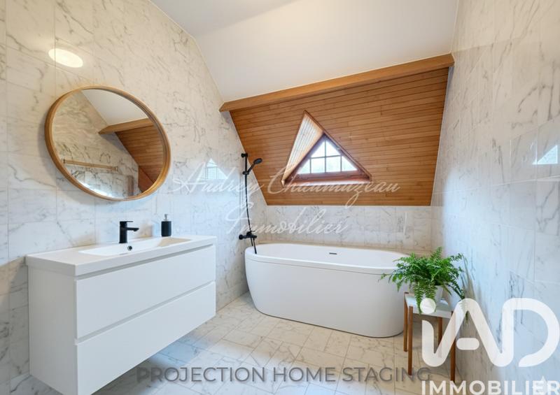 Maison - 115 m² - 5 pièces