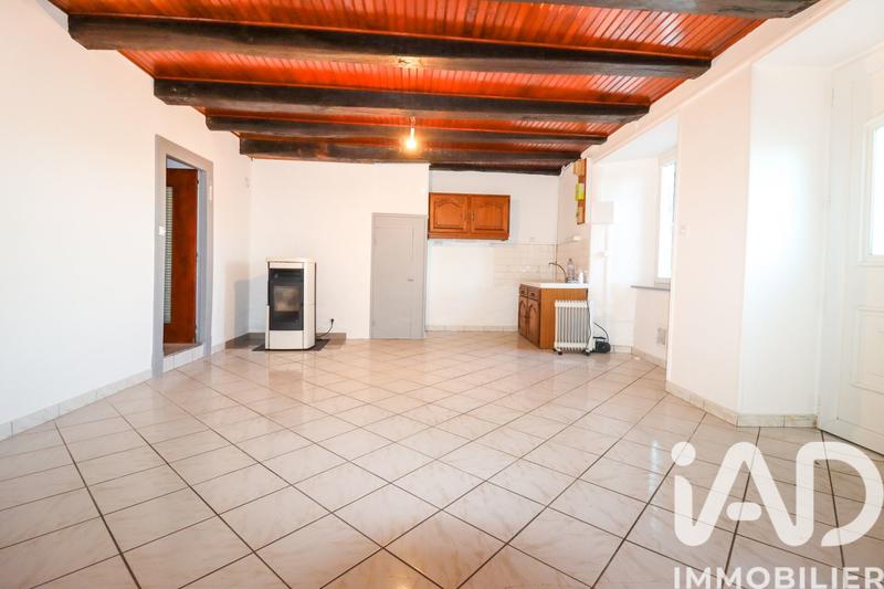 Maison - 96 m² - 5 pièces