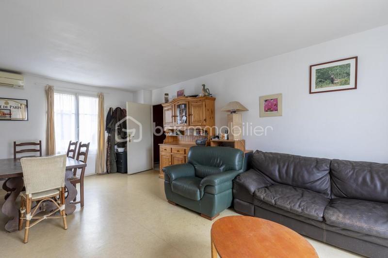 Maison traditionnelle - 95 m² - 5 pièces