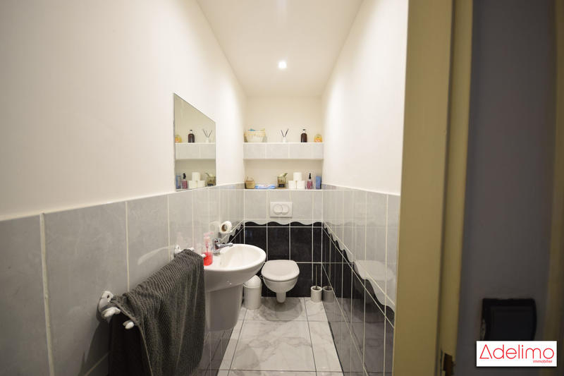 Villa - 189 m² - 7 pièces