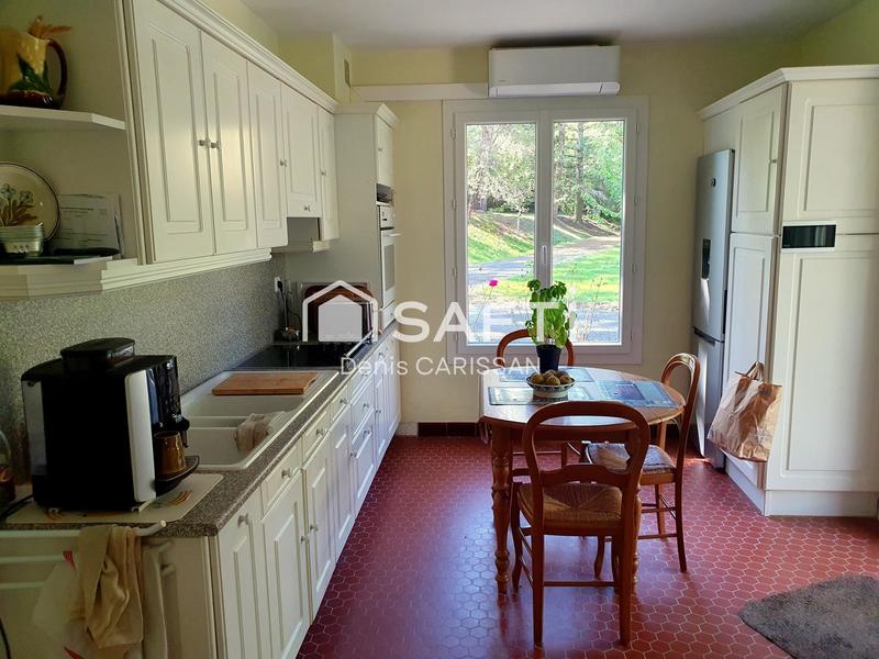 Maison - 151 m² - 8 pièces