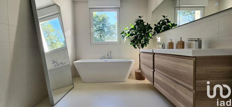 Maison de maîtres - 173 m² - 5 pièces