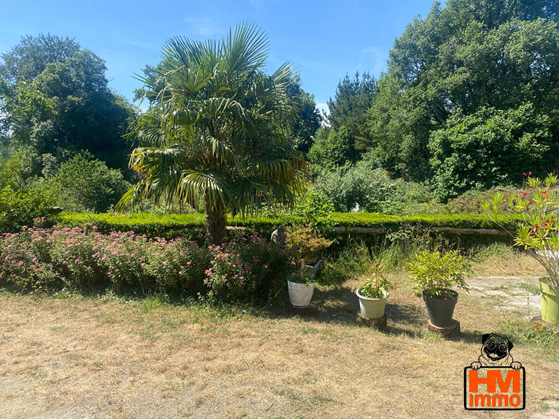 Maison - 162 m² - 8 pièces