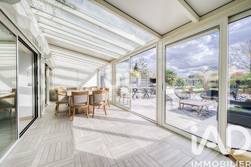 Appartement - 263 m² - 7 pièces