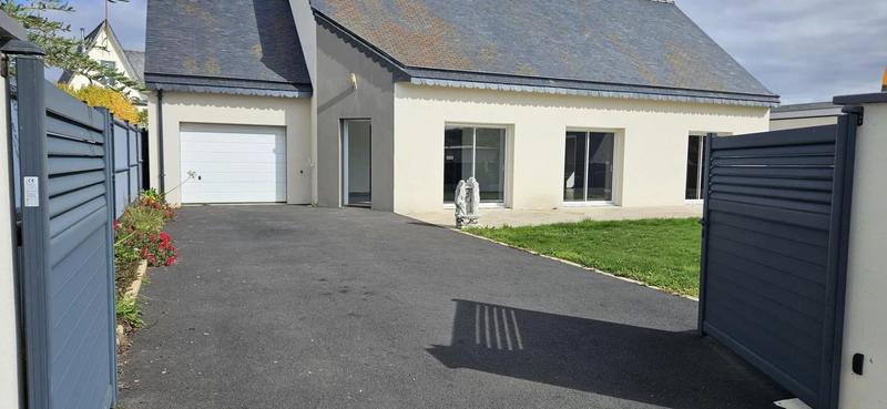 Maison - 102 m² - 4 pièces