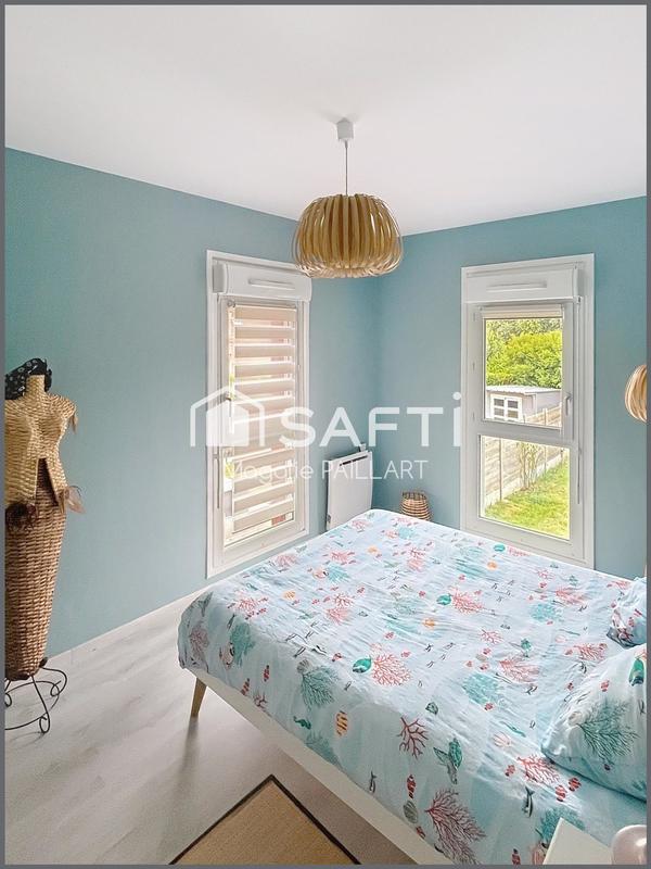 Maison - 95 m² - 5 pièces