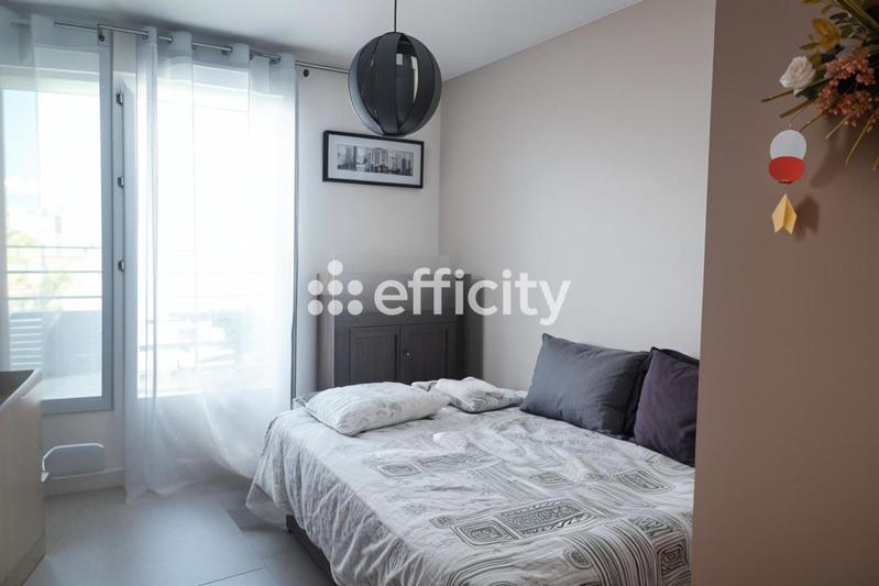 Appartement - 75 m² - 4 pièces