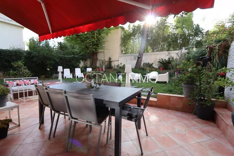 Appartement - 102 m² - 4 pièces