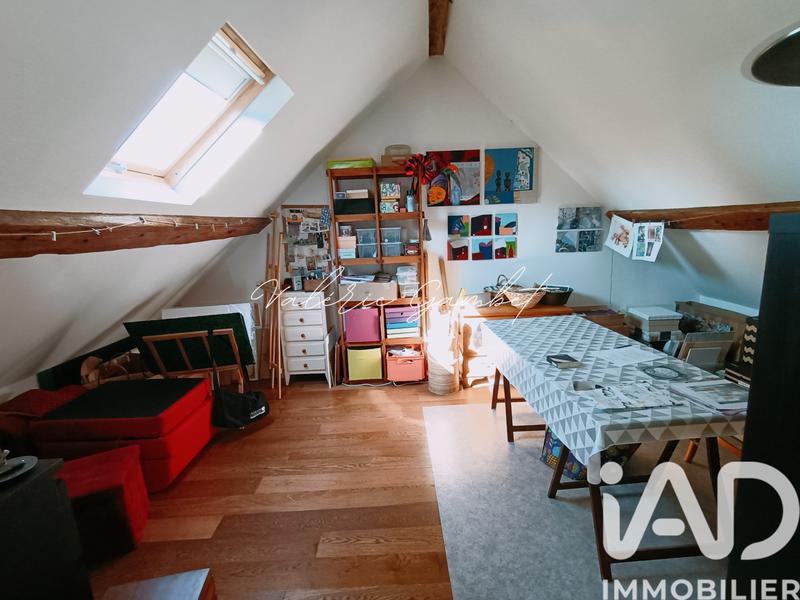 Maison - 102 m² - 6 pièces