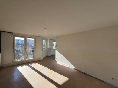 Appartement - 79 m² - 4 pièces