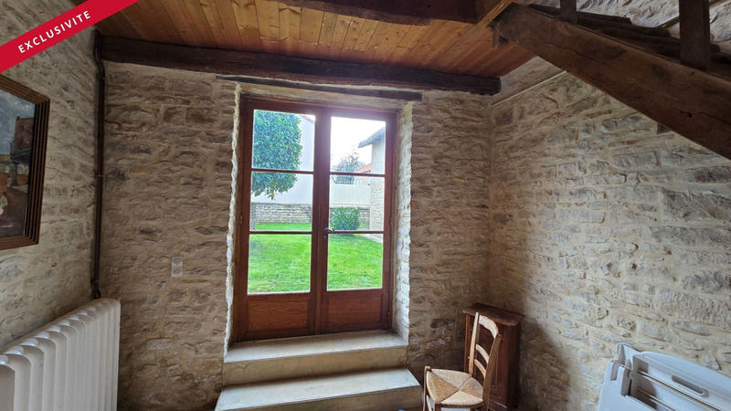 Maison - 256 m² - 5 pièces