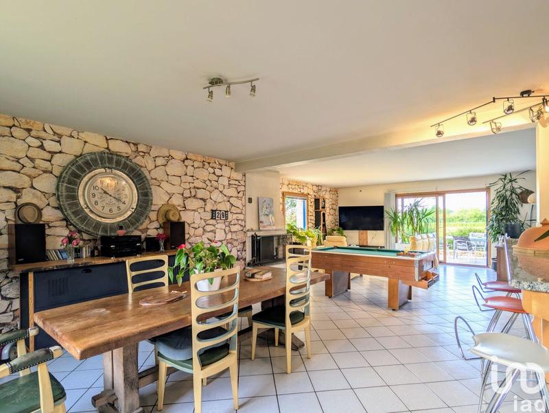 Maison - 188 m² - 7 pièces