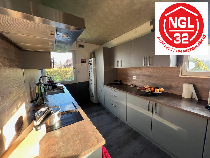 Maison - 127 m² - 5 pièces