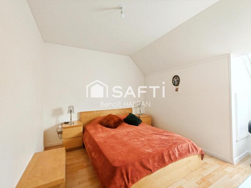 Maison - 200 m² - 10 pièces