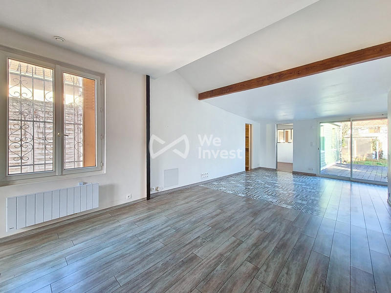 Maison - 90 m² - 5 pièces