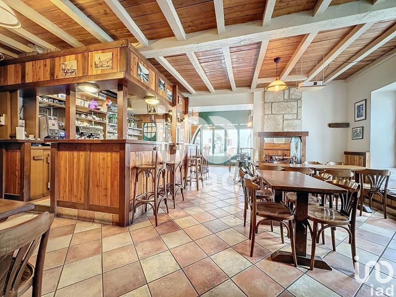 Local commercial - 409 m²