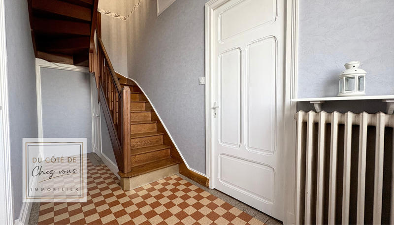 Maison - 140 m² - 5 pièces