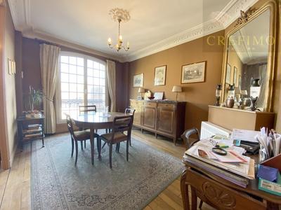 Appartement - 82 m² - 5 pièces