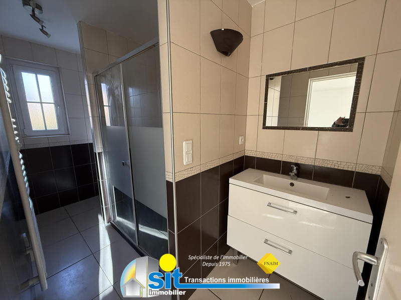 Maison - 80 m² - 4 pièces