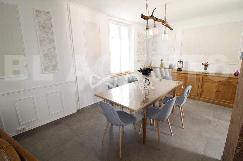 Maison - 130 m² - 7 pièces